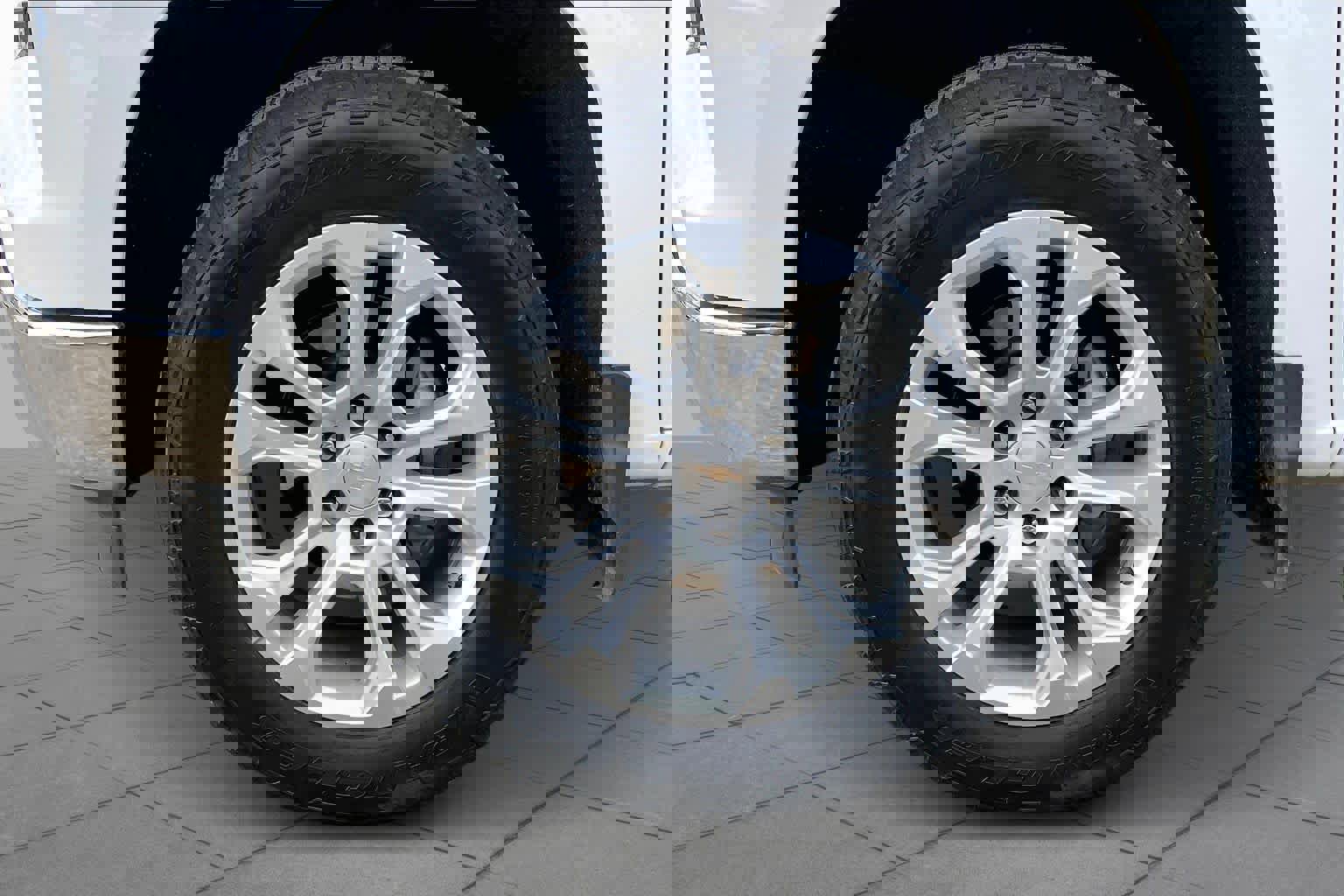 Certified 2022 Chevrolet Silverado 1500 LTZ image 11