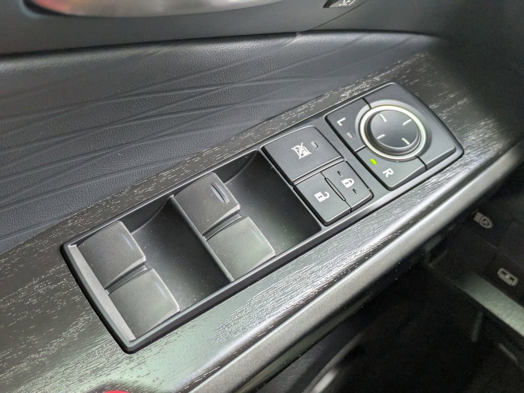 Used 2025 Lexus IS 300 w/ Premium Package RWD image 24