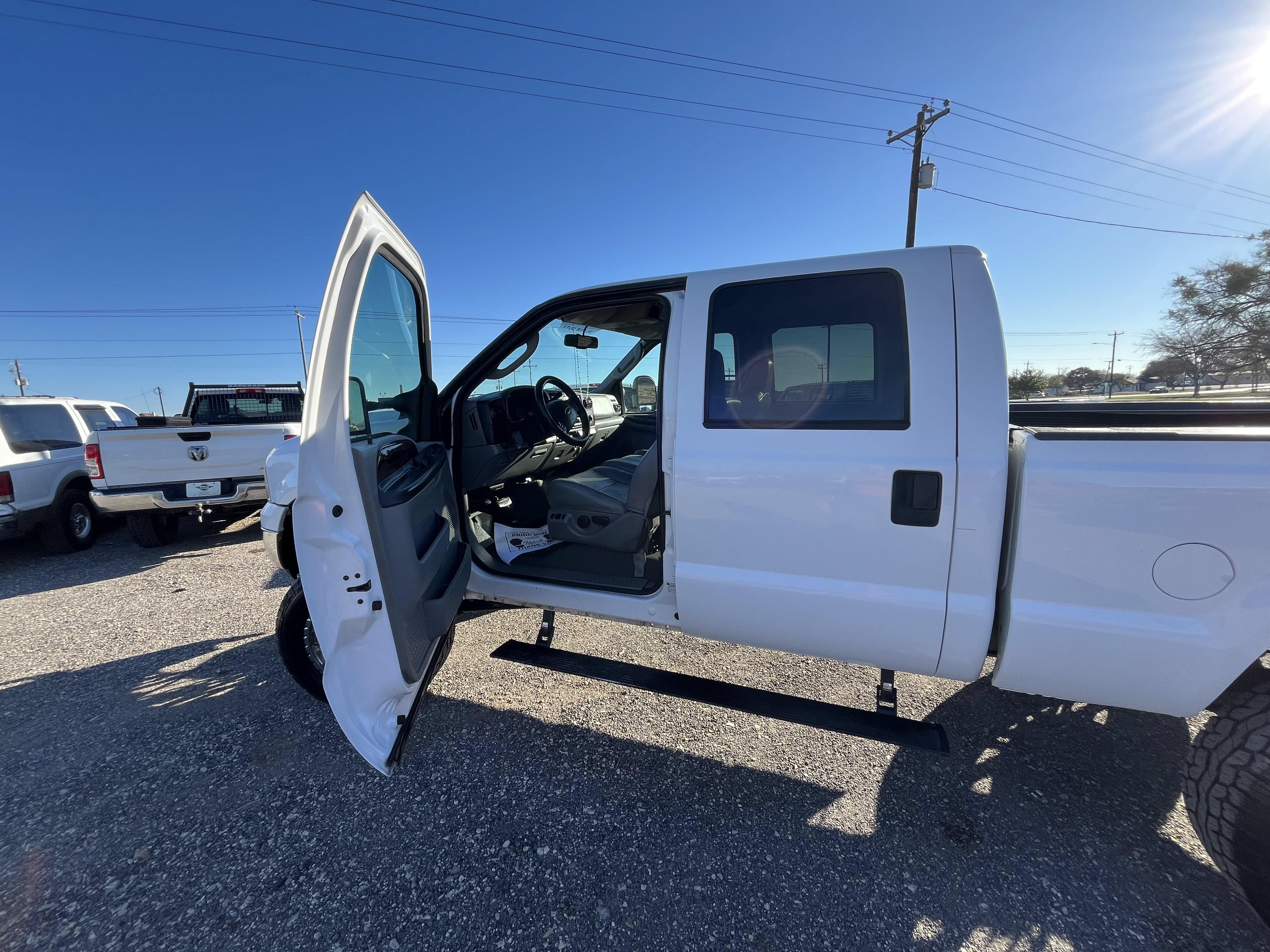 Used 2007 Ford F250 Lariat AWD/4WD image 16