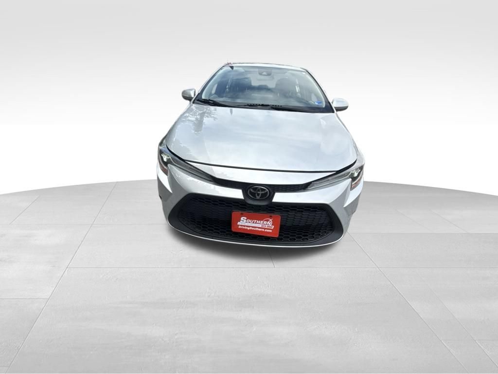 Used 2022 Toyota Corolla LE w/ Carpet Mat Package (TMS) FWD image 9