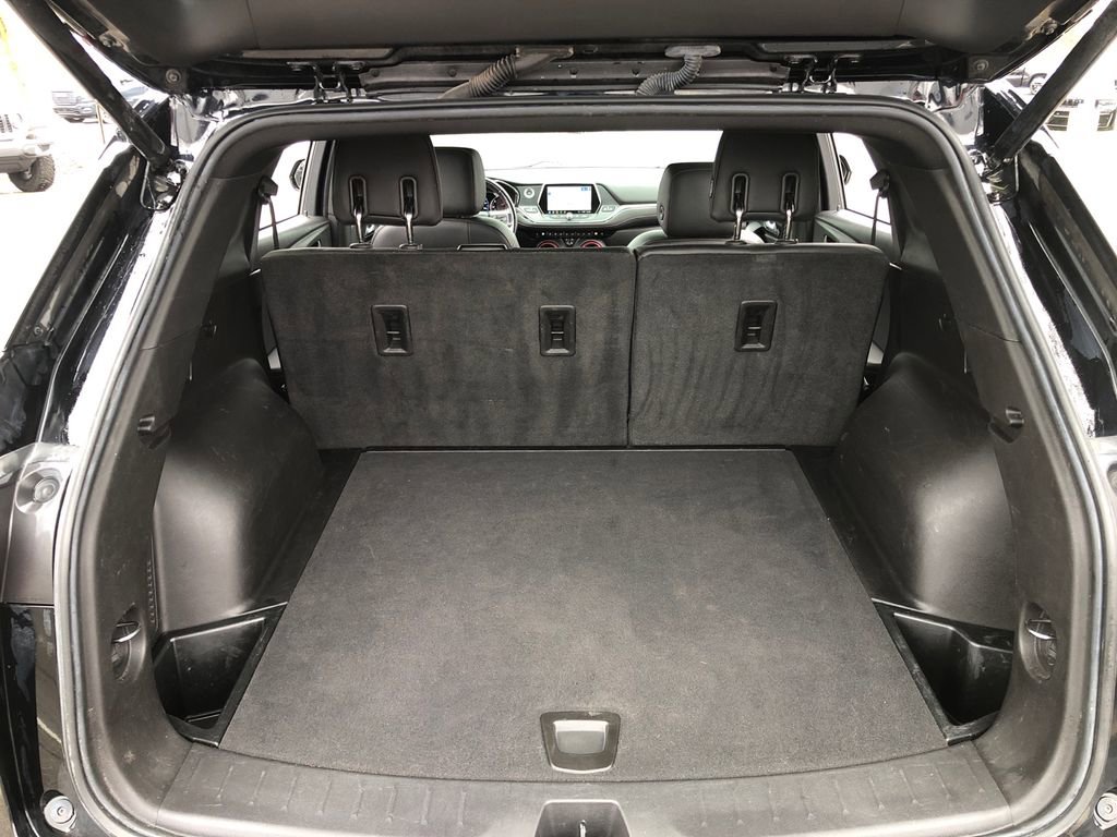 Used 2020 Chevrolet Blazer RS w/ LPO, Interior Luxury Package image 17