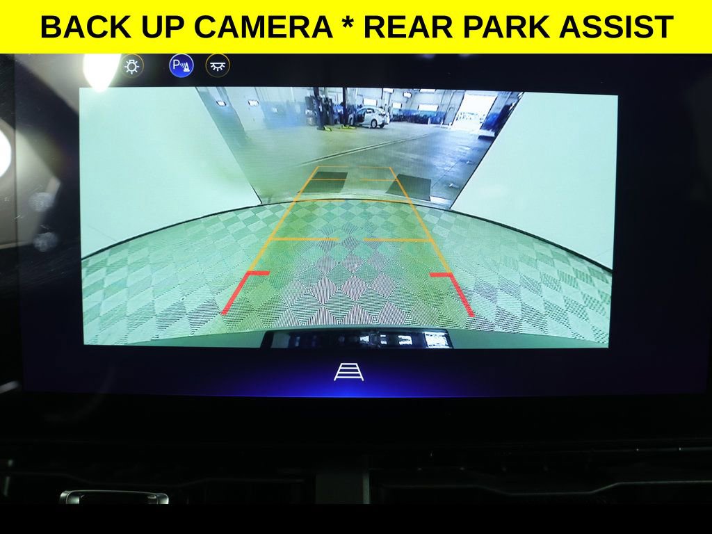 Used 2025 Chevrolet Equinox LT FWD image 8