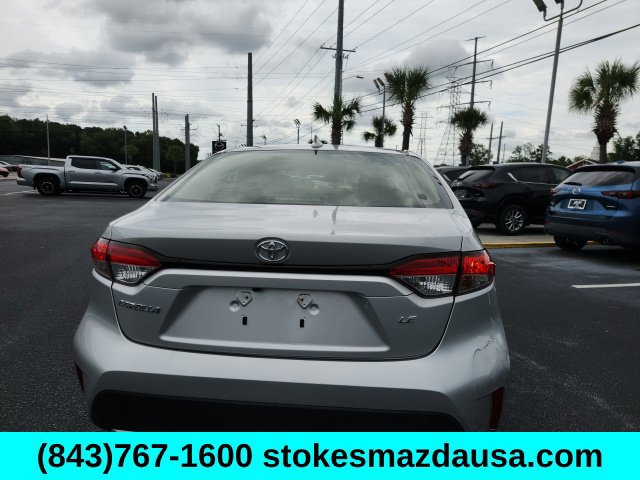 Used 2021 Toyota Corolla LE w/ Carpet Mat Package (TMS) FWD image 10
