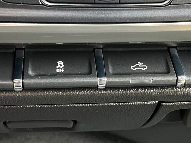 Used 2019 Chevrolet Silverado 1500 LT w/ LPO, Chrome Package image 33