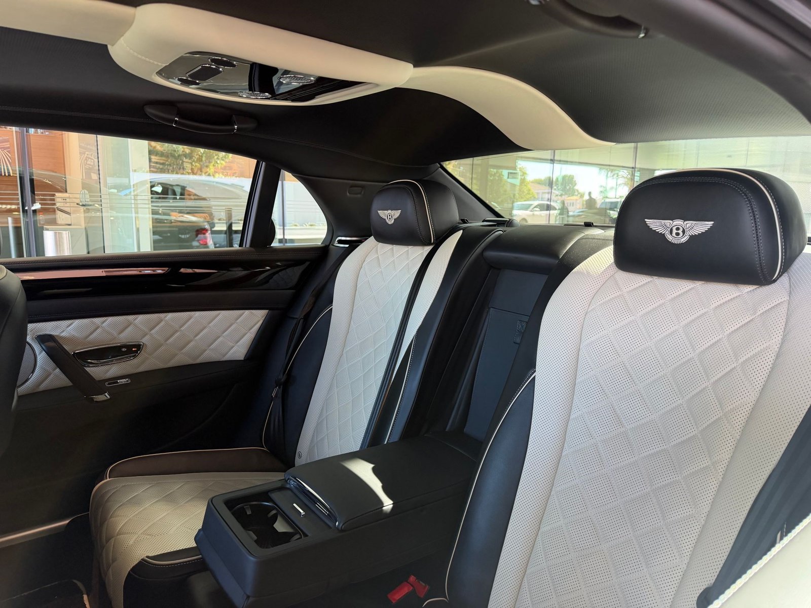 Certified 2018 Bentley Flying Spur S V8 AWD/4WD image 12