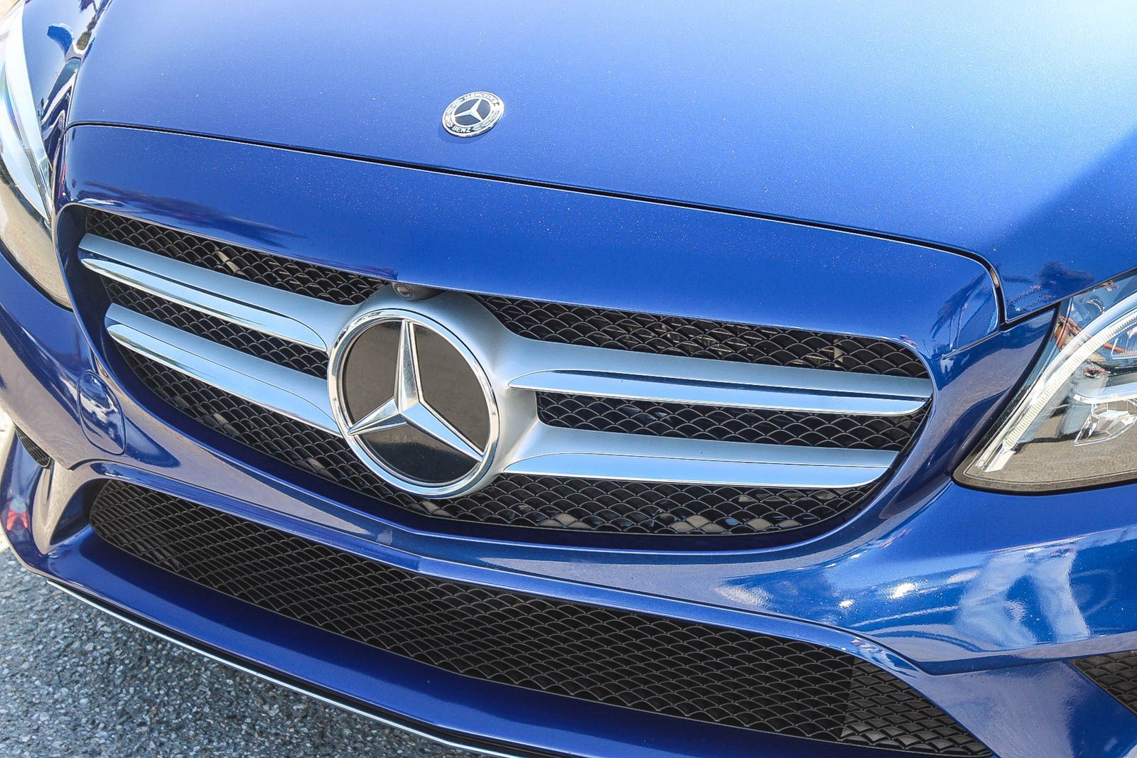 Used 2021 Mercedes-Benz C 300 Sedan image 6