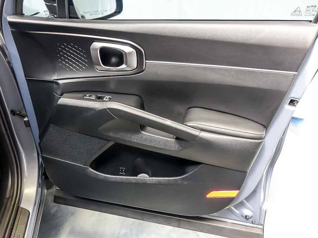 Used 2021 Kia Sorento S w/ Panoramic Sunroof Package AWD/4WD image 32