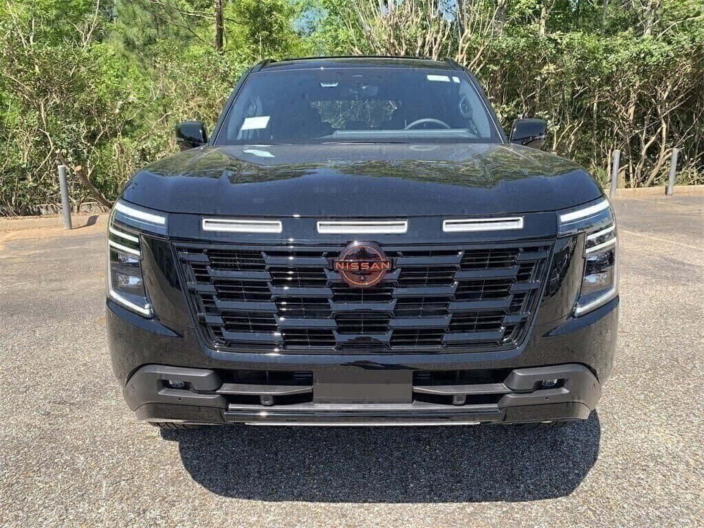 New 2025 Nissan Armada PRO-4X w/ Pro-4X Premium Package image 3