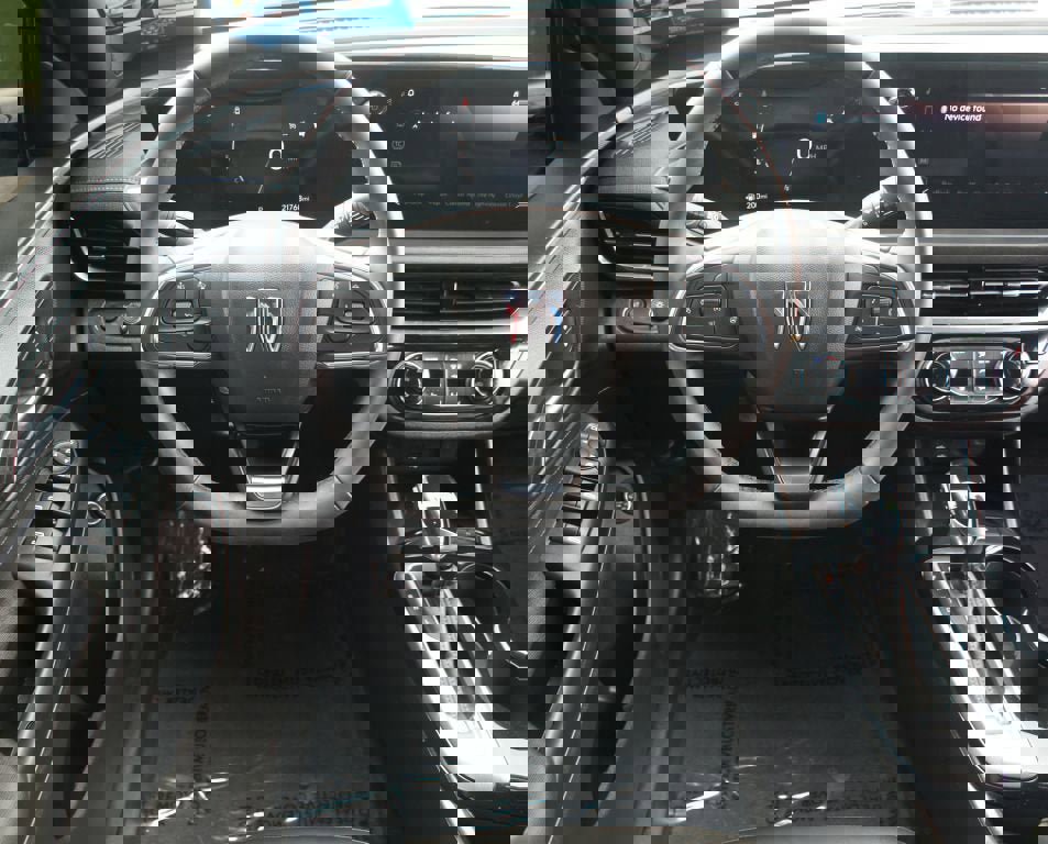 Used 2025 Buick Envista Sport Touring w/ Convenience I Package image 5