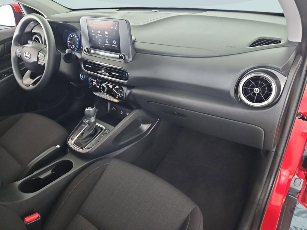 Used 2022 Hyundai Kona SEL w/ Cargo Package AWD/4WD image 29