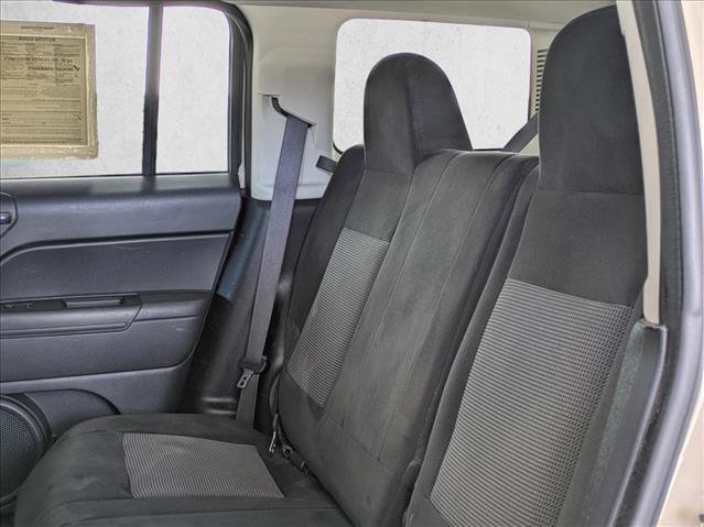 Used 2016 Jeep Patriot Sport w/ Power Value Group AWD/4WD image 20