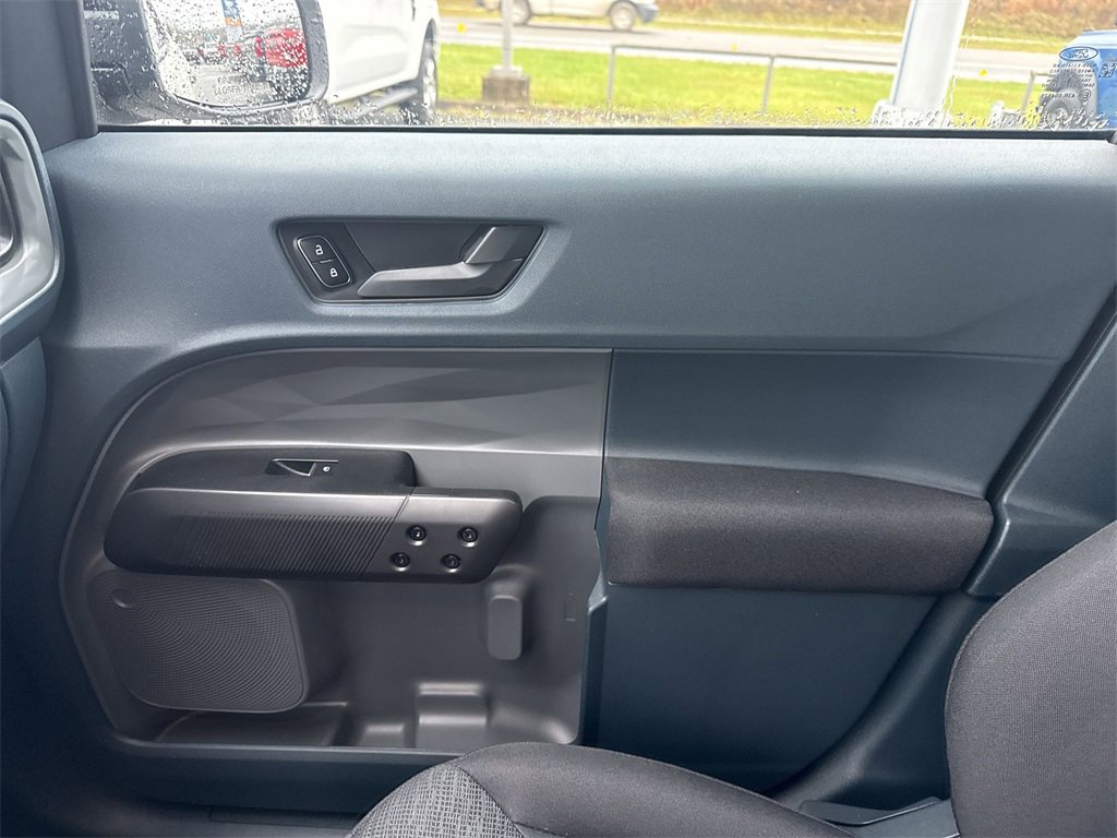 Certified 2025 Ford Maverick XL w/ Equipment Group 102A image 20