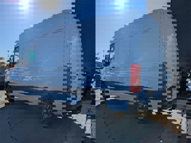 Used 2025 Mercedes-Benz Sprinter 2500 image 6