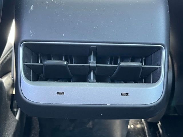 Used 2023 Tesla Model 3 Standard Range image 12