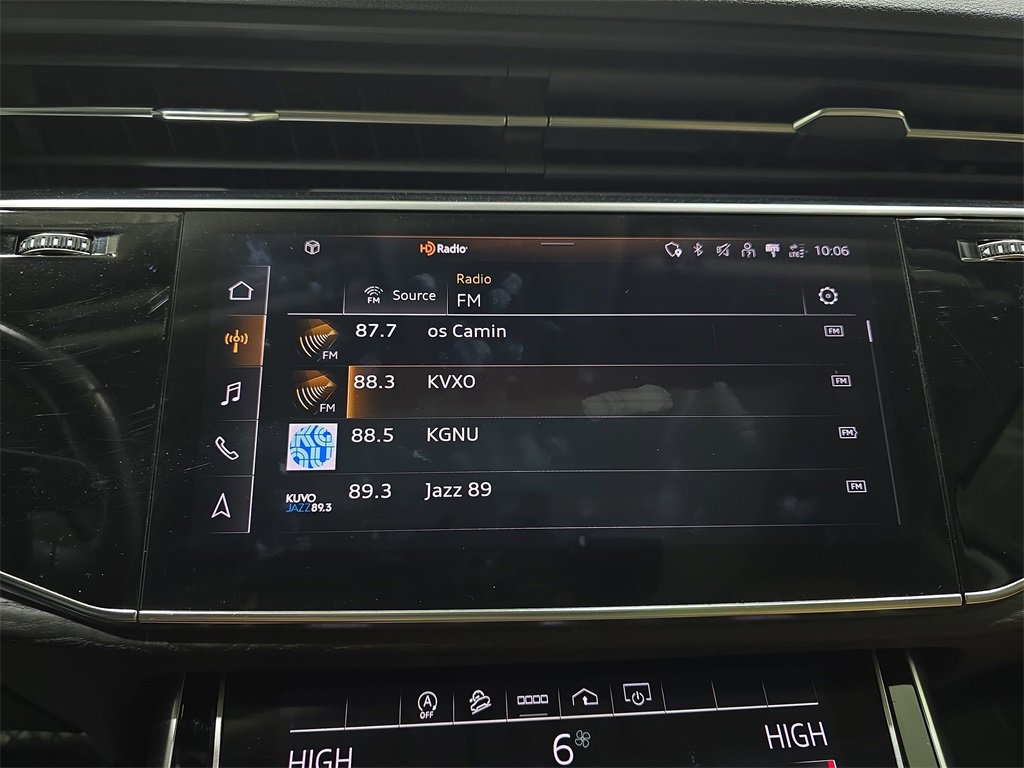 Used 2021 Audi Q7 3.0T Premium image 24