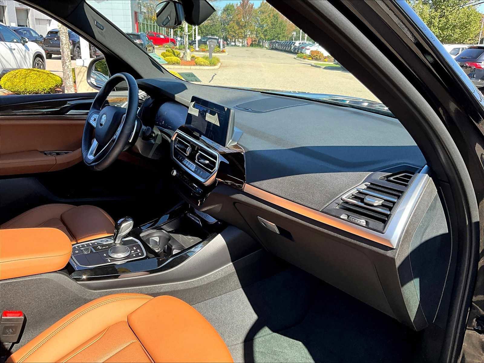 Used 2023 BMW X3 xDrive30i w/ Convenience Package image 14