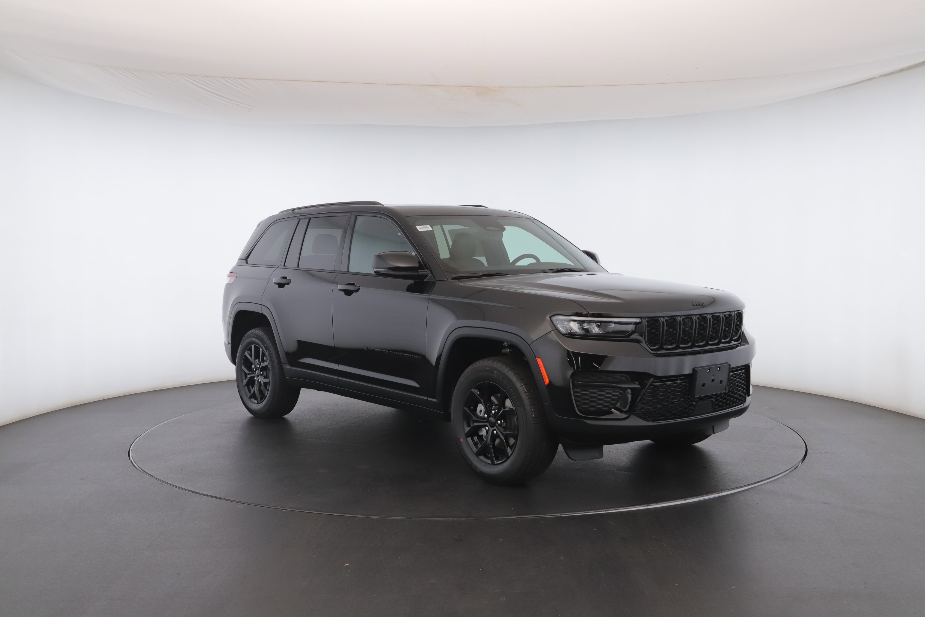 New 2025 Jeep Grand Cherokee Altitude image 33