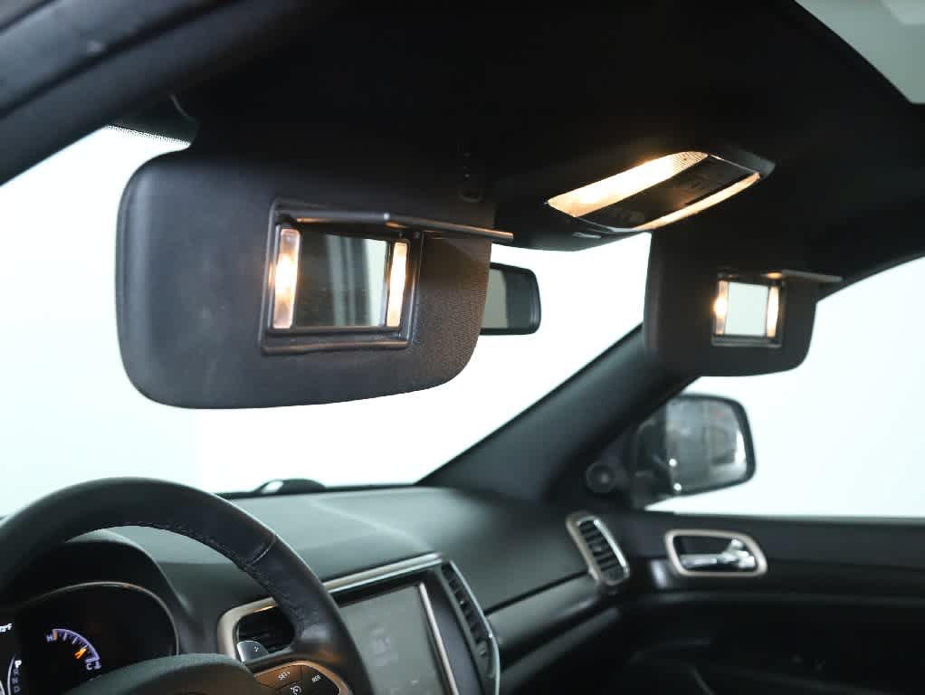 Used 2014 Jeep Grand Cherokee Altitude AWD/4WD image 19