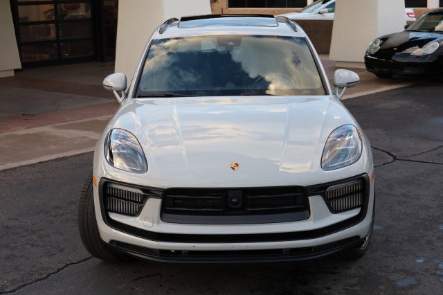Used 2023 Porsche Macan S image 8