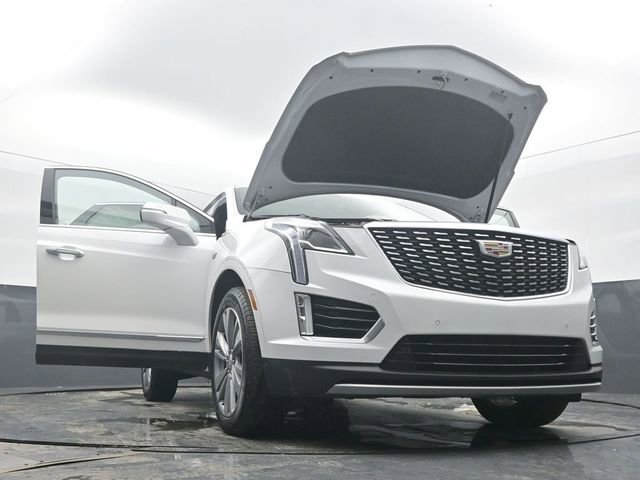Certified 2025 Cadillac XT5 Premium Luxury image 58