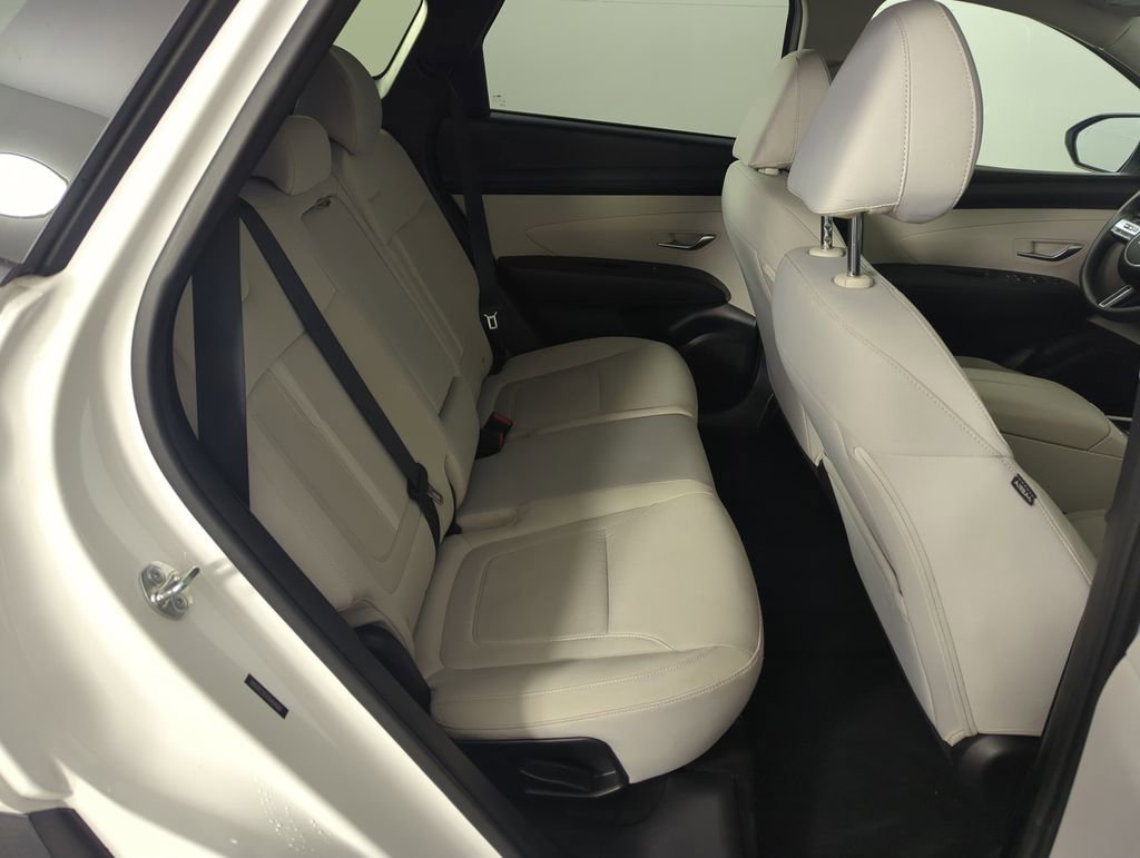 Used 2025 Hyundai Tucson SEL image 32