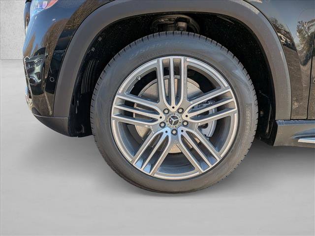 New 2026 Mercedes-Benz GLS 450 4MATIC image 10