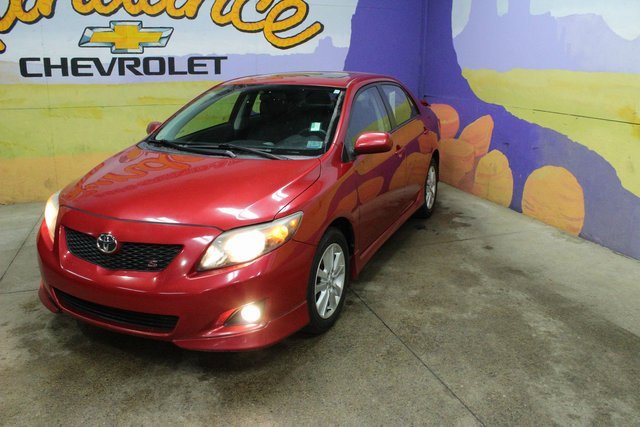 Used 2010 Toyota Corolla S image 4