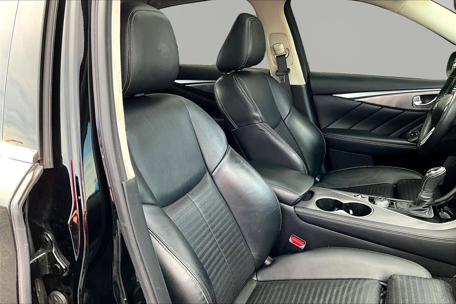 Used 2018 INFINITI Q50 Sport image 29