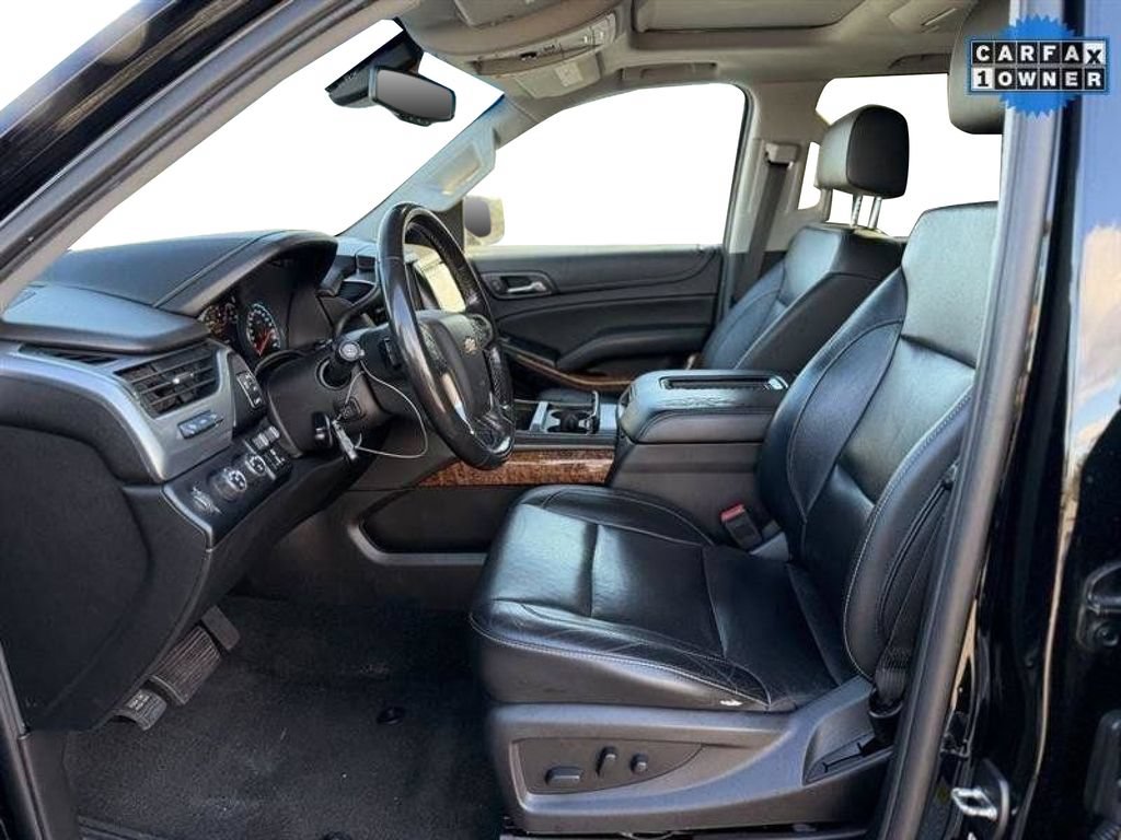 Used 2018 Chevrolet Suburban Premier AWD/4WD image 7
