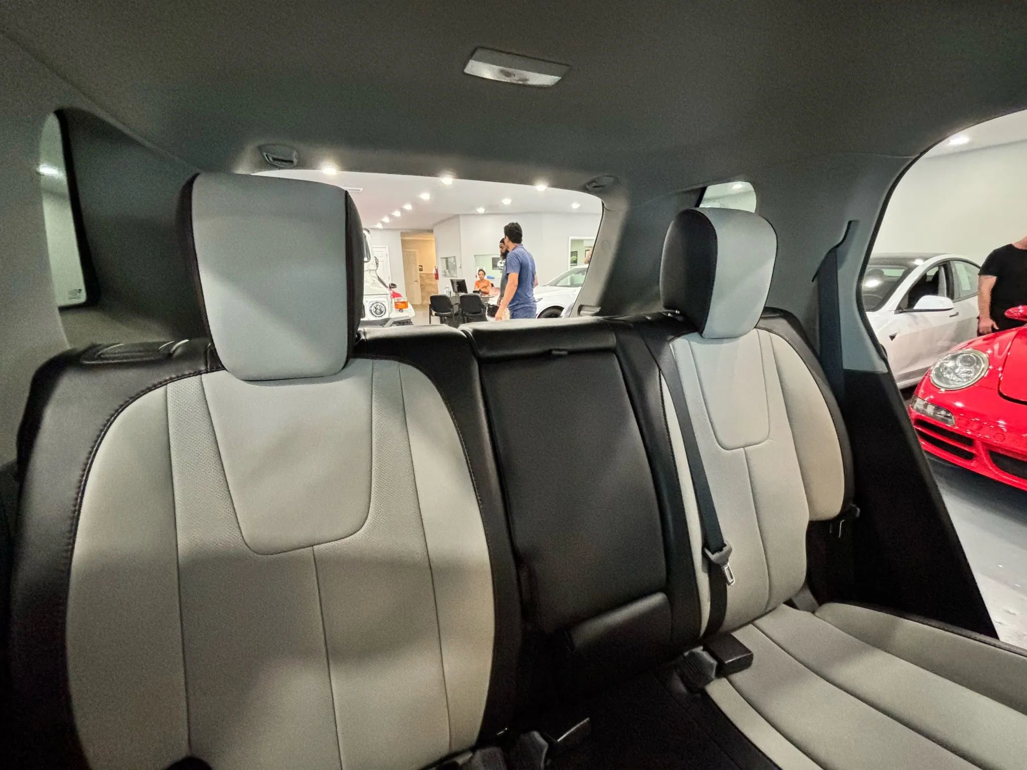 Used 2016 GMC Terrain SLT w/ Open Road Package image 16