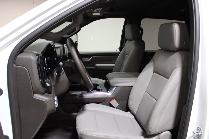 New 2025 GMC Sierra 2500 SLT w/ SLT Premium Package image 12