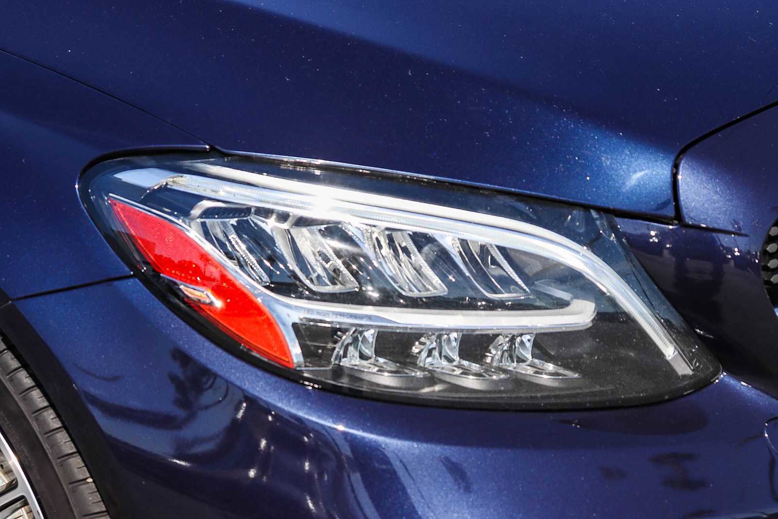 Used 2020 Mercedes-Benz C 300 Sedan image 4