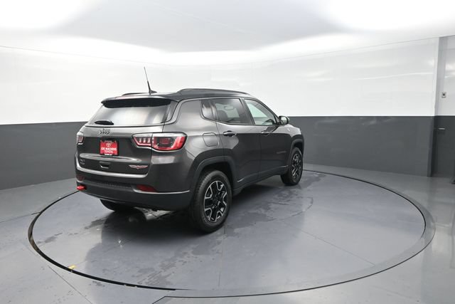 Used 2019 Jeep Compass Trailhawk AWD/4WD image 21
