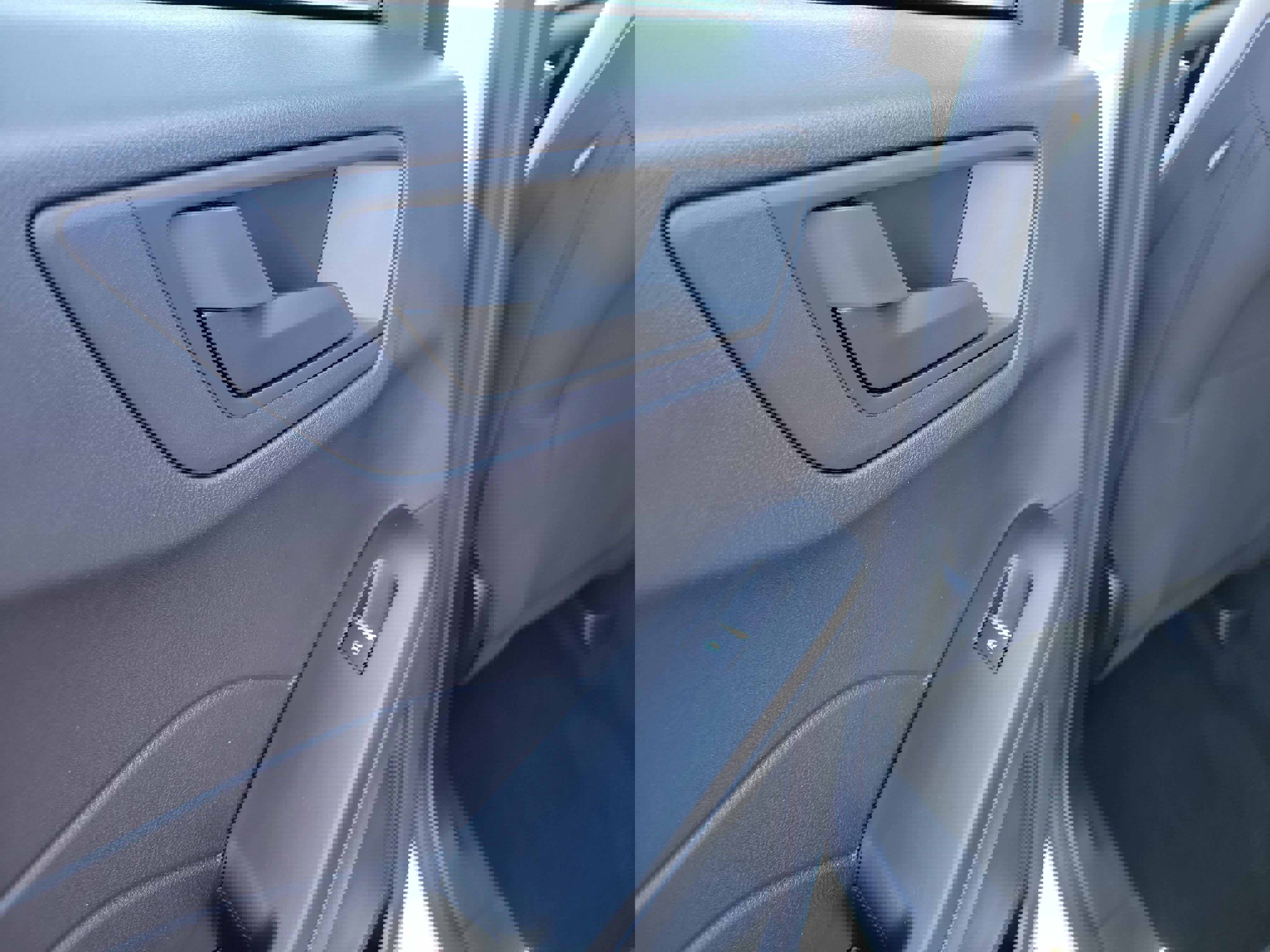 Used 2022 Ford Escape SE w/ Convenience Package image 13