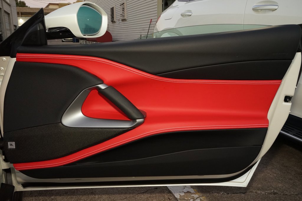 Used 2023 Ferrari 812 GTS image 23