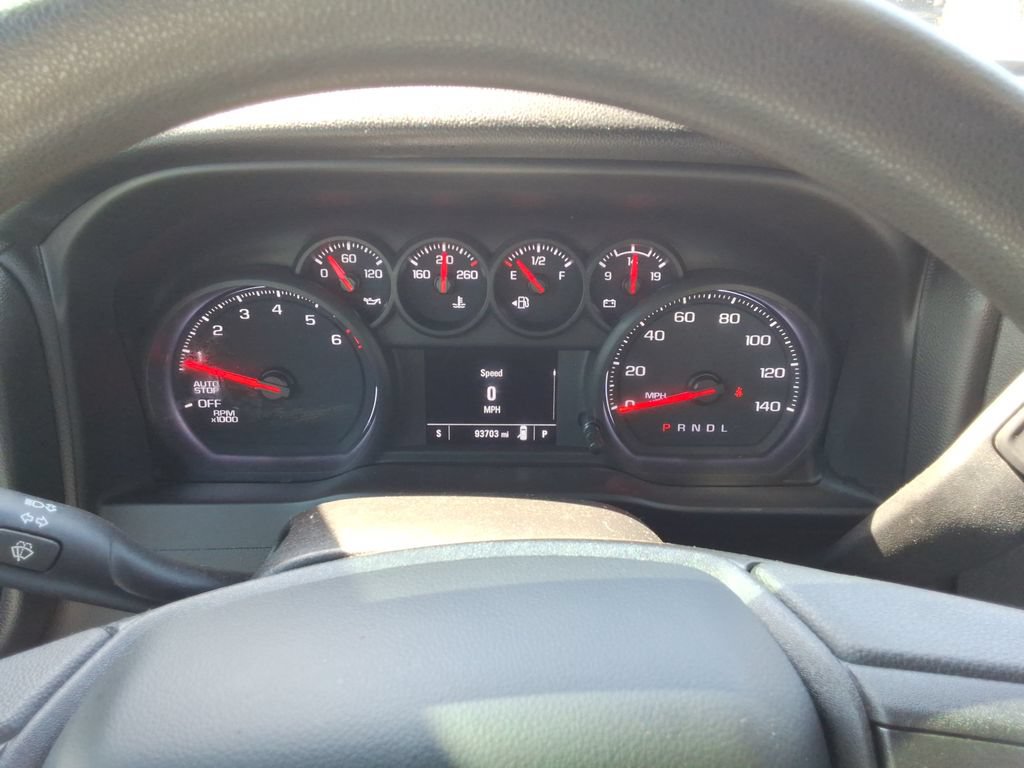 Certified 2020 Chevrolet Silverado 1500 Custom w/ Custom Value Package RWD image 27