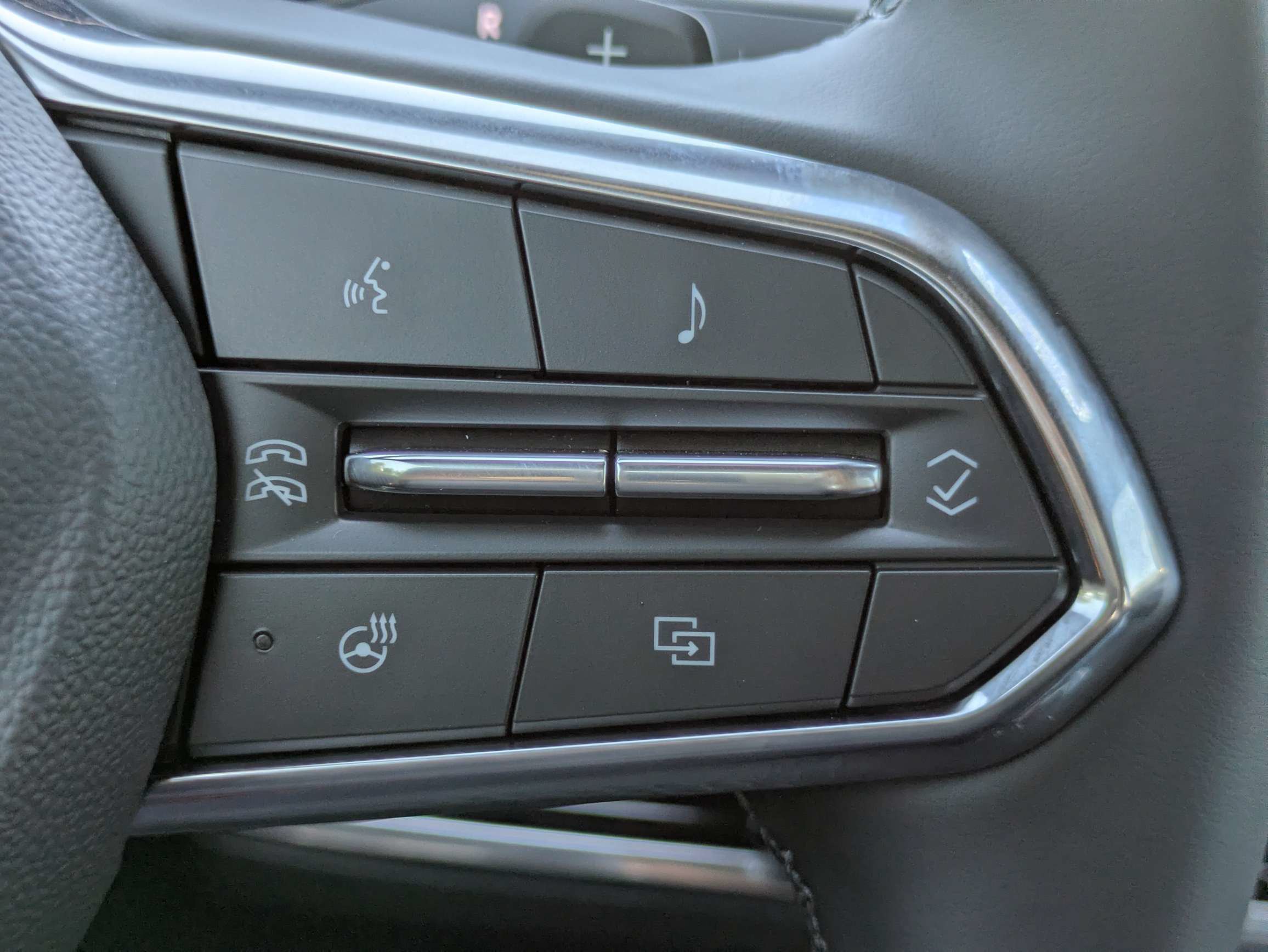 New 2027 Chevrolet Equinox LT w/ Convenience Package II FWD image 18