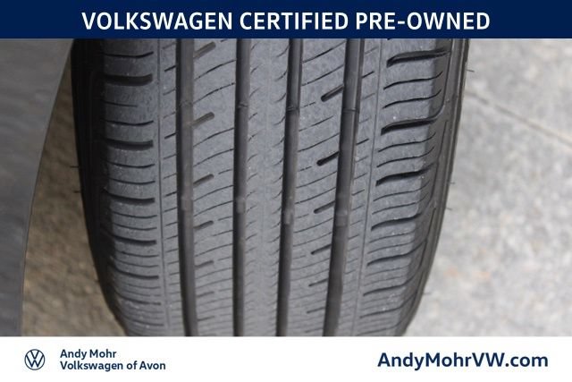 Used 2025 Volkswagen Jetta SE FWD image 13