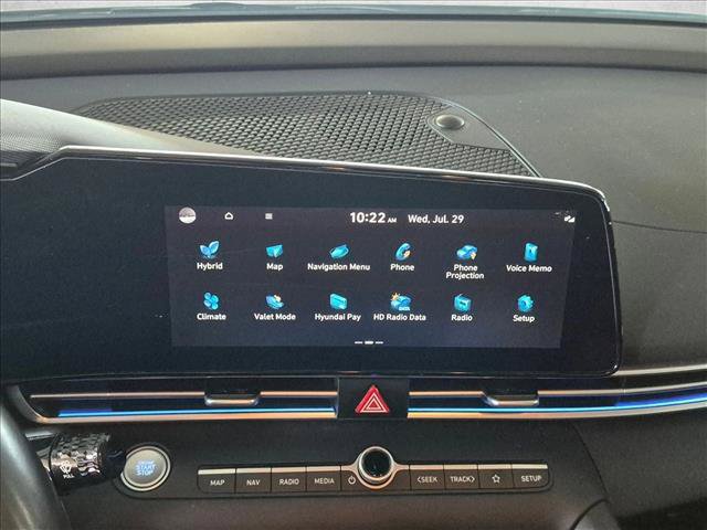 Used 2023 Hyundai Elantra Limited FWD image 13
