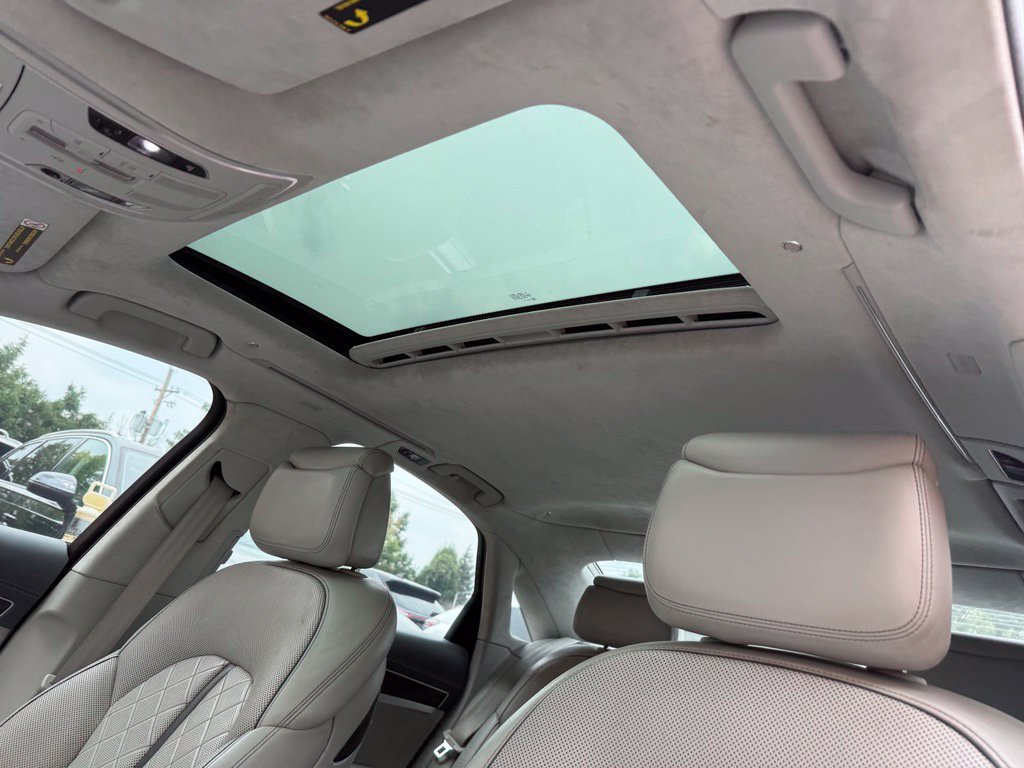 Used 2013 Audi S8 AWD/4WD image 14