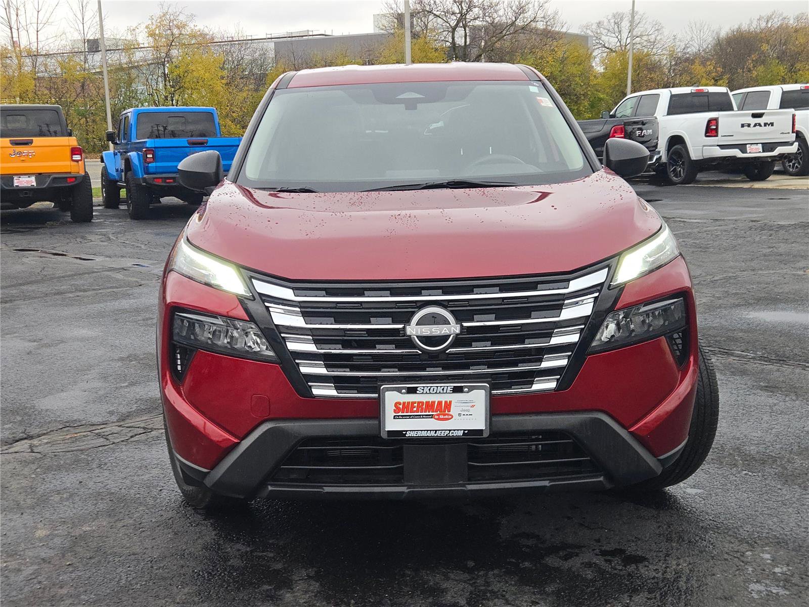 Used 2024 Nissan Rogue S image 4