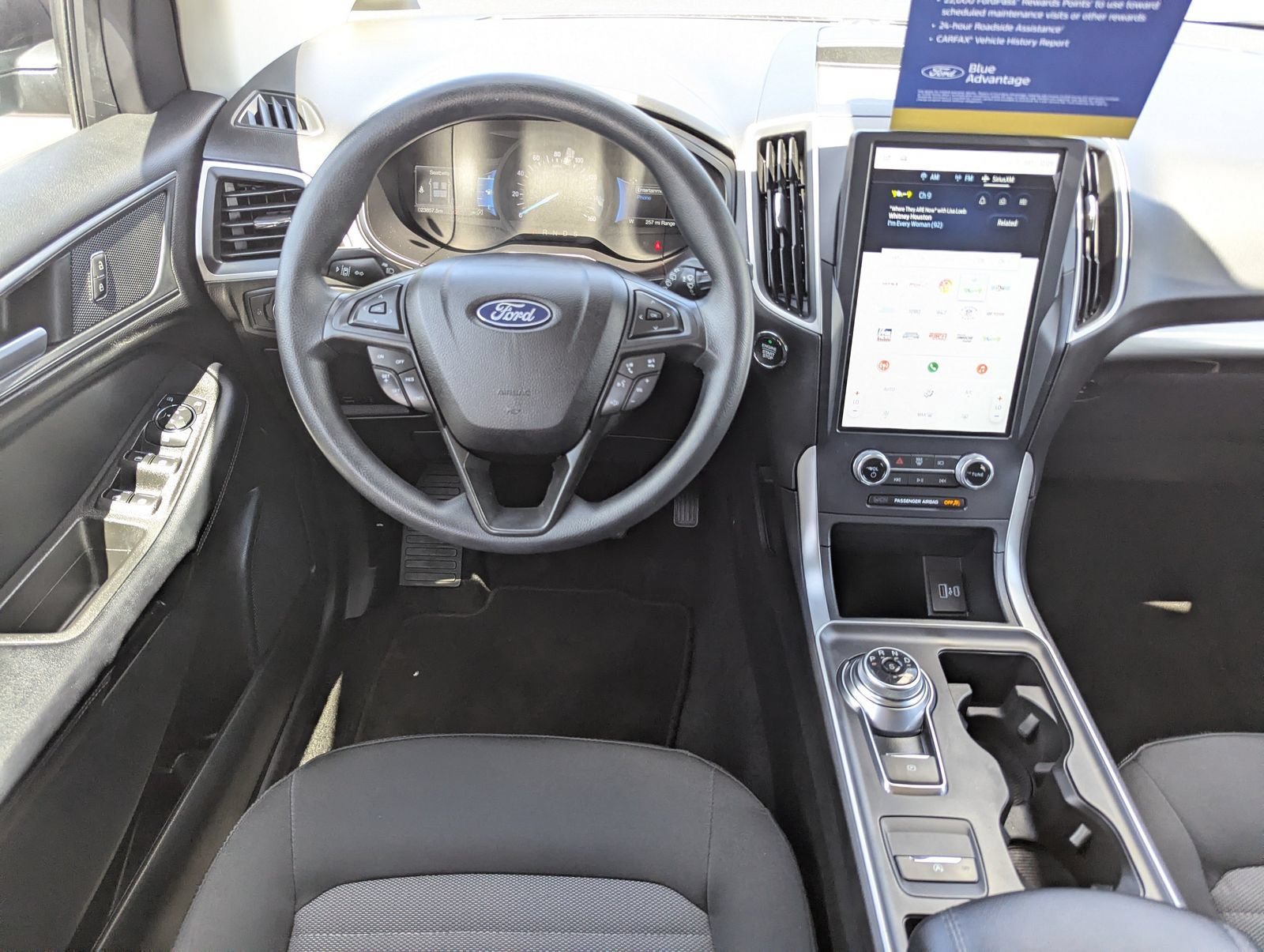 Used 2022 Ford Edge SE w/ Black Appearance Package AWD/4WD image 18