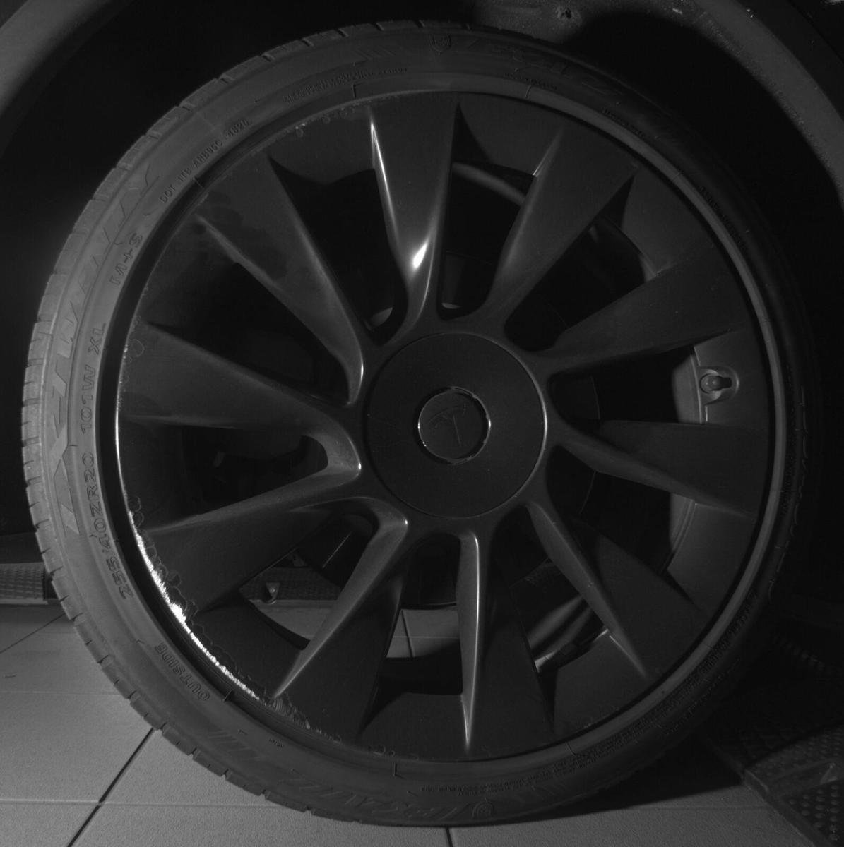 Used 2021 Tesla Model Y Long Range AWD/4WD image 15