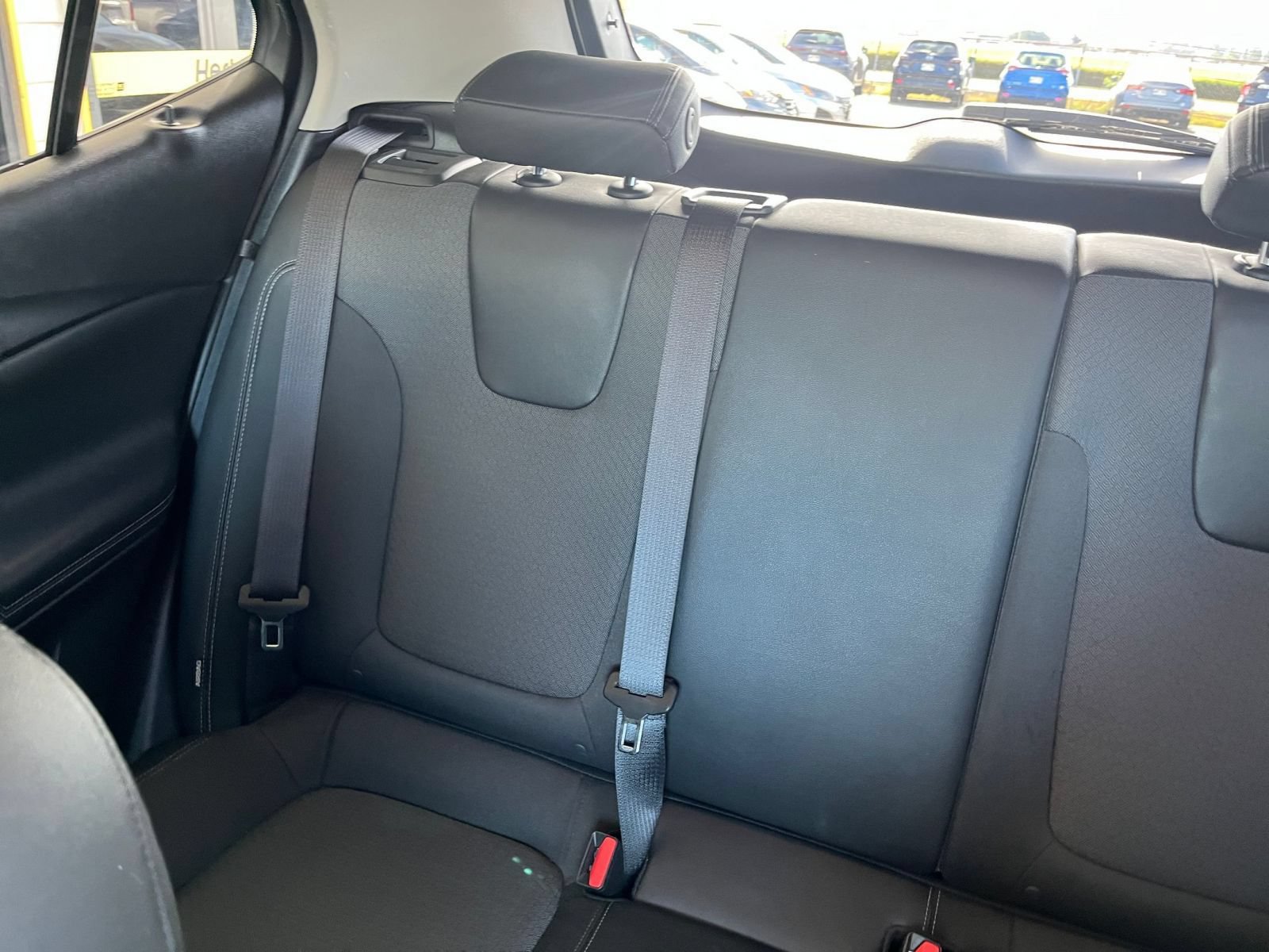 Used 2025 Buick Encore GX Preferred FWD image 36