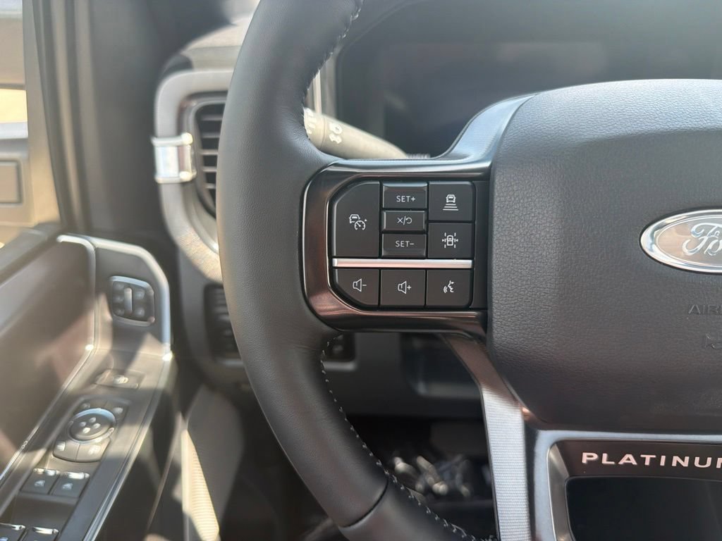 New 2026 Ford F450 Platinum w/ FX4 Off-Road Package AWD/4WD image 36