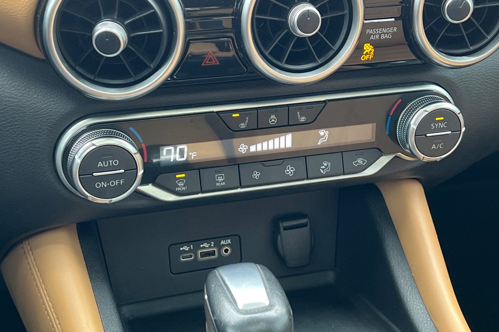 Used 2022 Nissan Sentra SV w/ SV Premium Package image 26