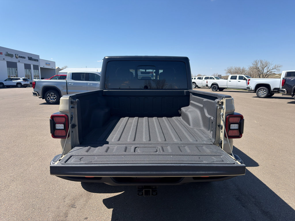 Used 2022 Jeep Gladiator Mojave w/ LED Lighting Group AWD/4WD image 26