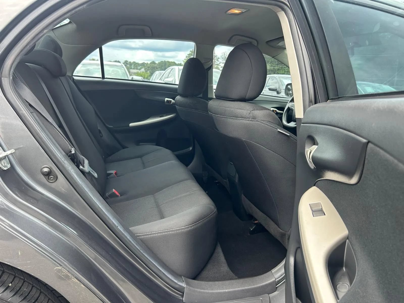 Used 2013 Toyota Corolla S FWD image 10