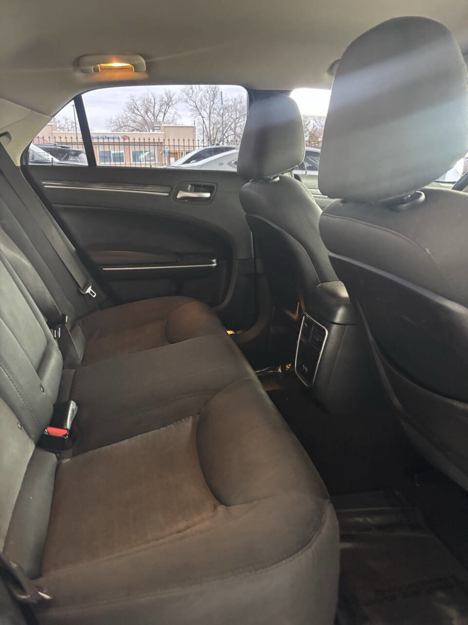 Used 2019 Chrysler 300 Touring image 17