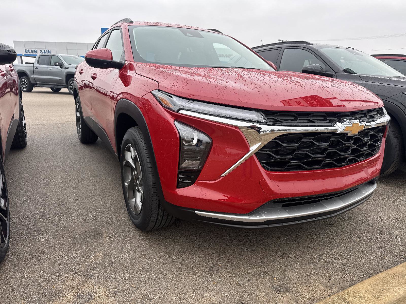 New 2026 Chevrolet Trax LT w/ Driver Confidence Package FWD image 5